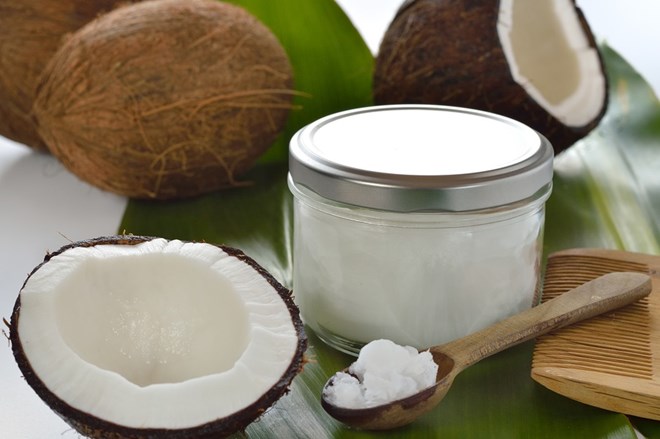 Dầu dừa có chất chống oxy hóa.